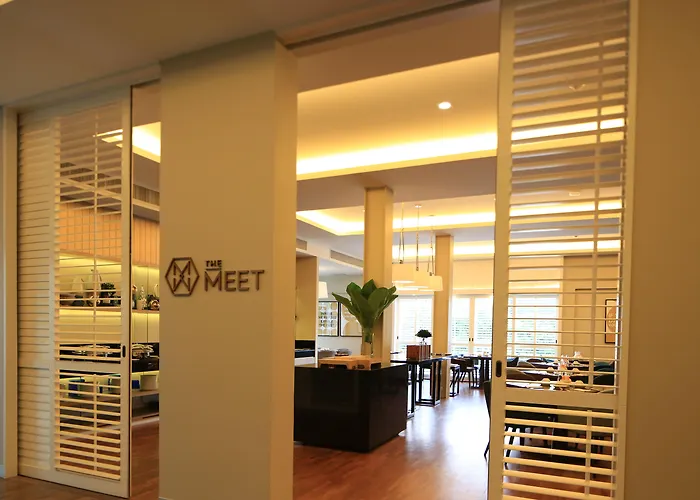 Bangna Pride & Hotel 4*