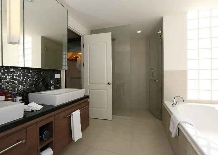 Bangna Pride & Hotel Bangkok